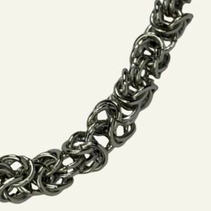 Collar Cadena con Flecos Reondeu – Blanco y Negro